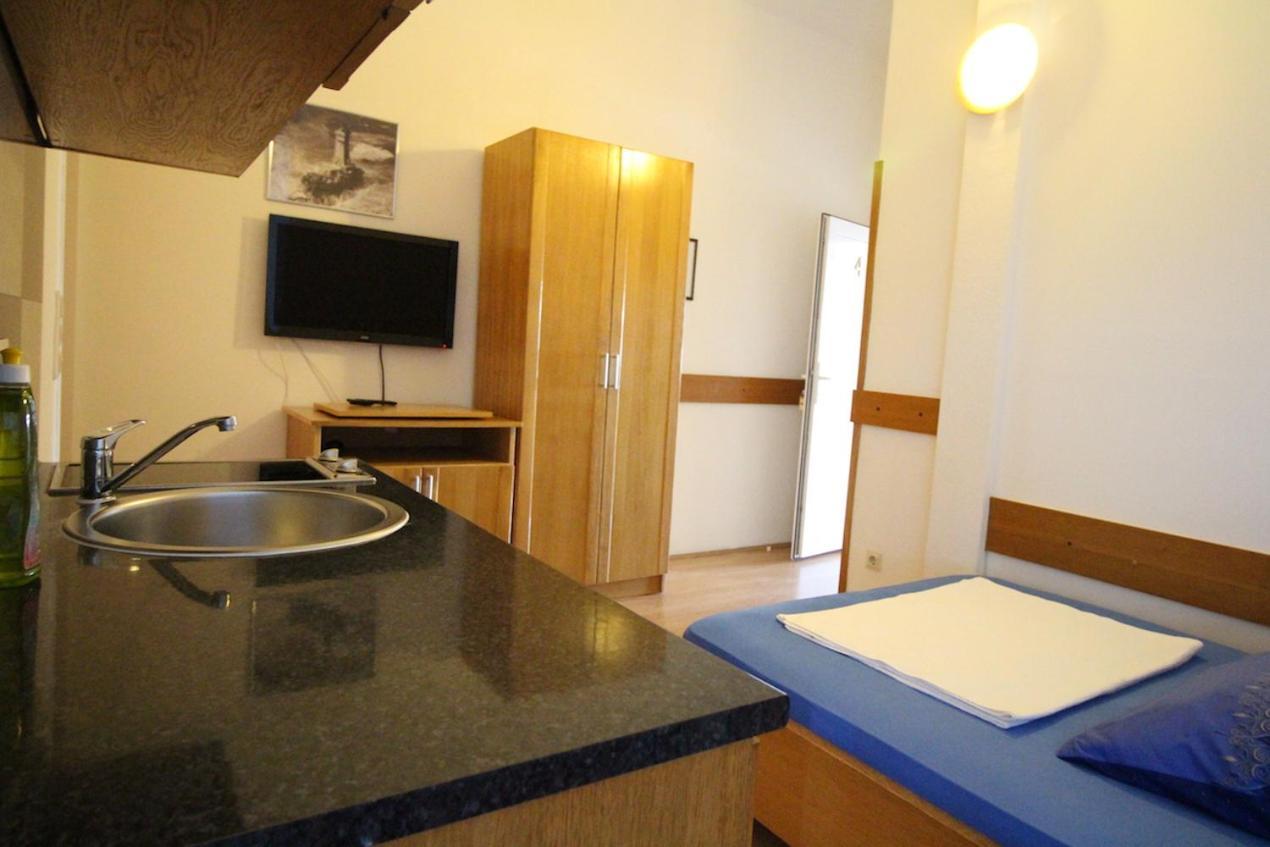 Apartments Helena Zadar فرسي المظهر الخارجي الصورة