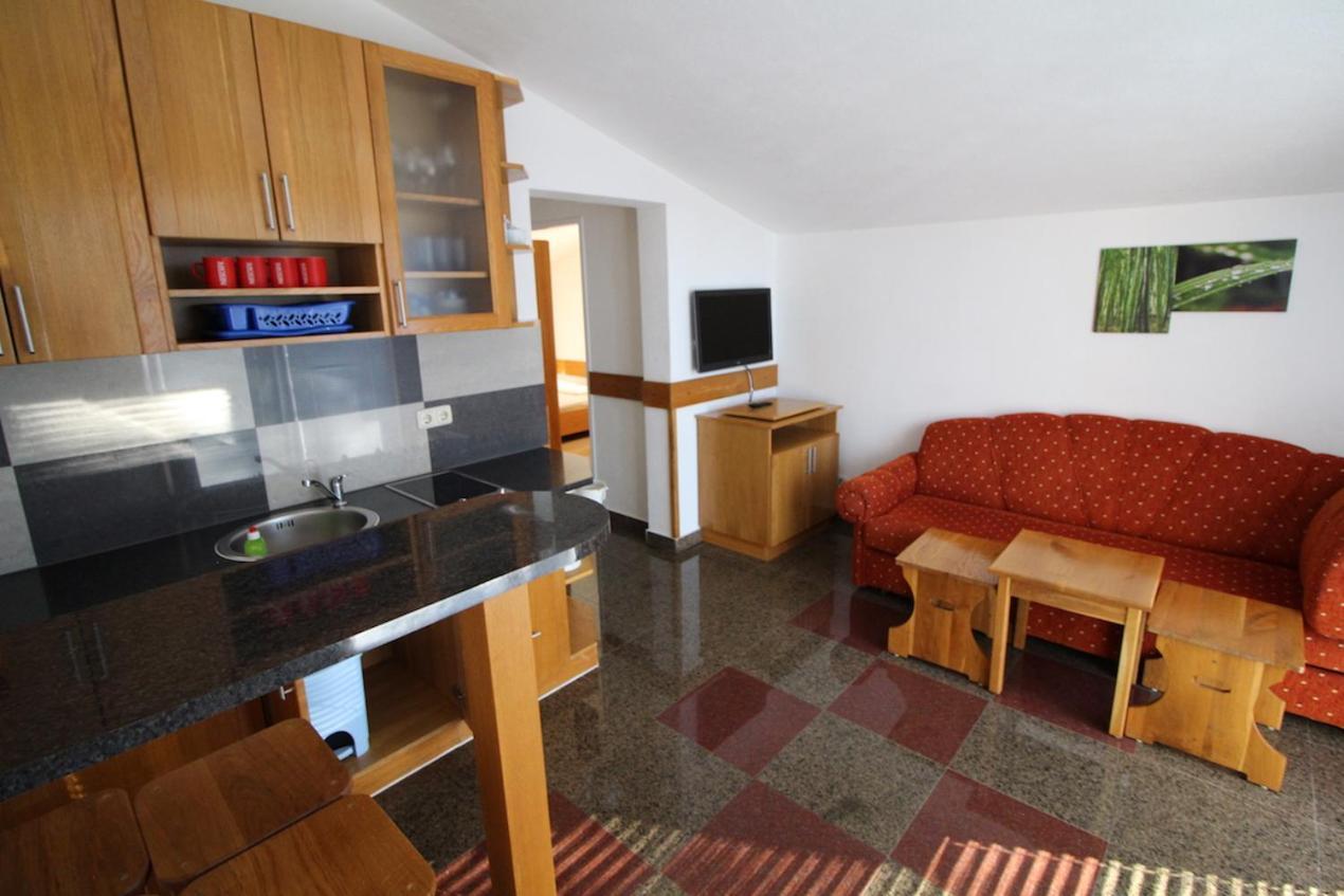 Apartments Helena Zadar فرسي المظهر الخارجي الصورة